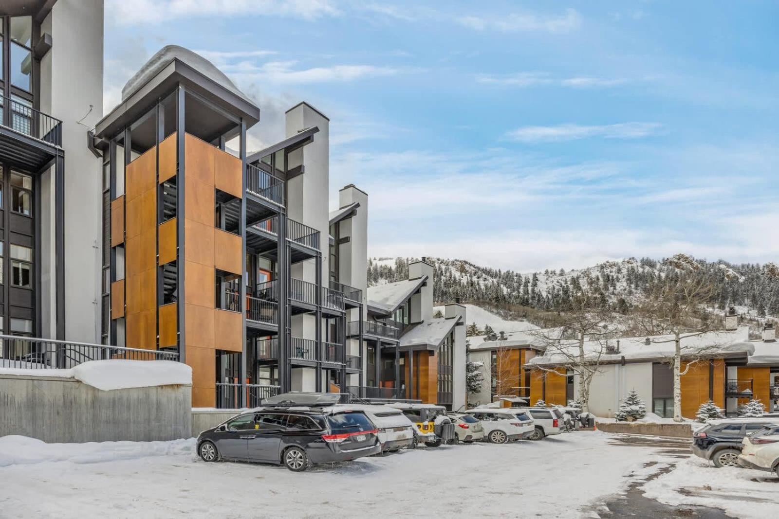 New Listing! 3 Bedroom 3 Ba Updated Condo - Pool & Hot-Tub Аспен Екстер'єр фото